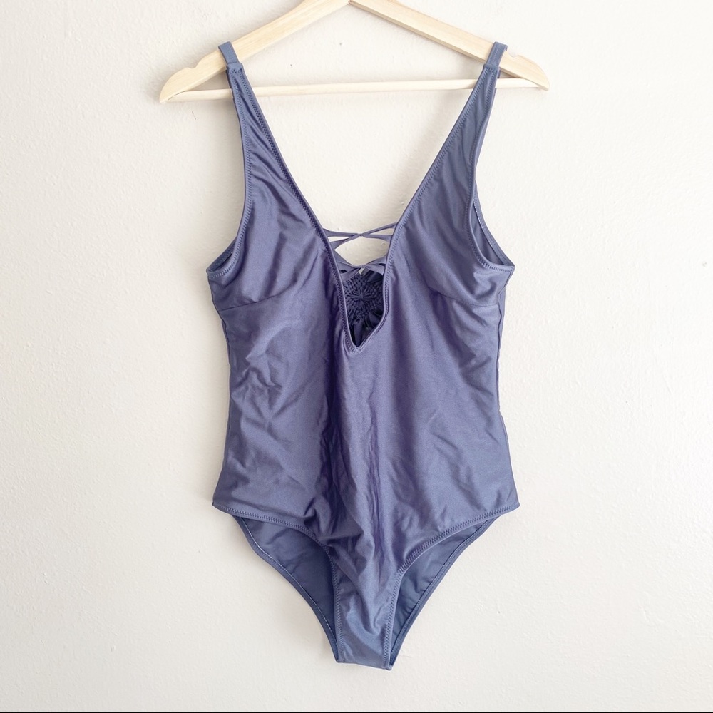 NWT Cupshe Gray One Piece Starburst Criss Cross Large